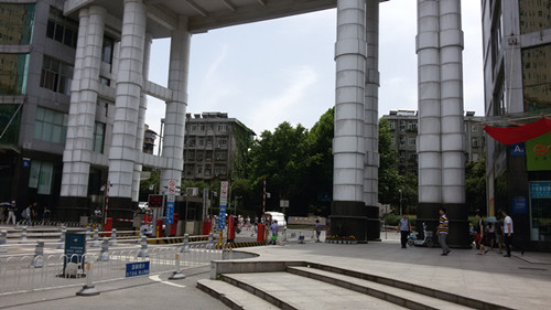 华中师范大学300KVA？？榛疷PS